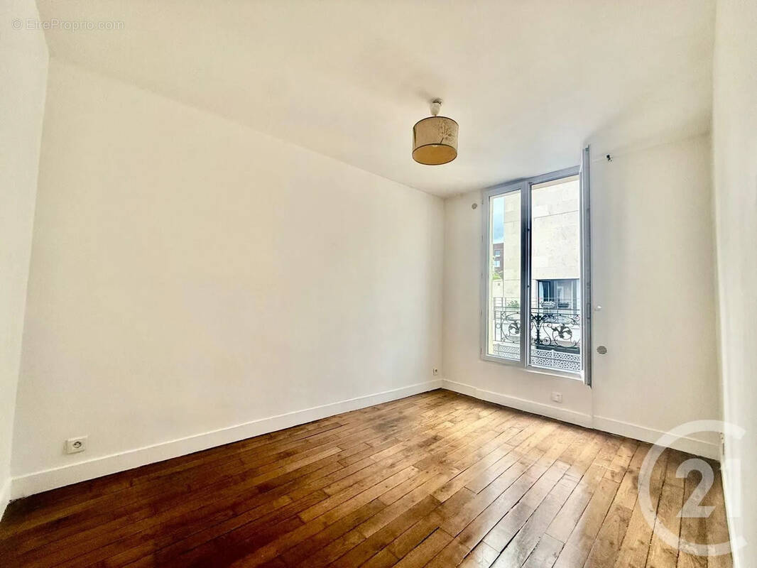 Appartement à CLICHY