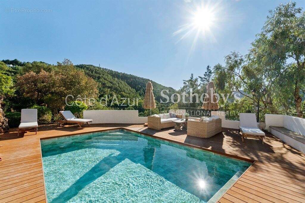 Maison à LES ADRETS-DE-L'ESTEREL