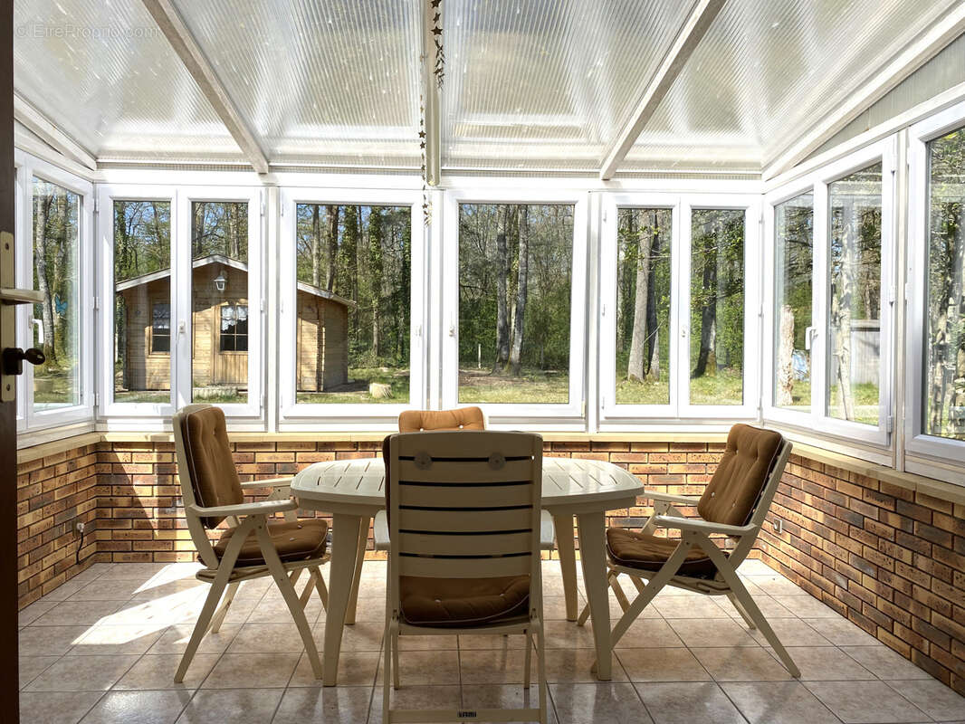 Maison à BAZOCHES-SUR-LE-BETZ