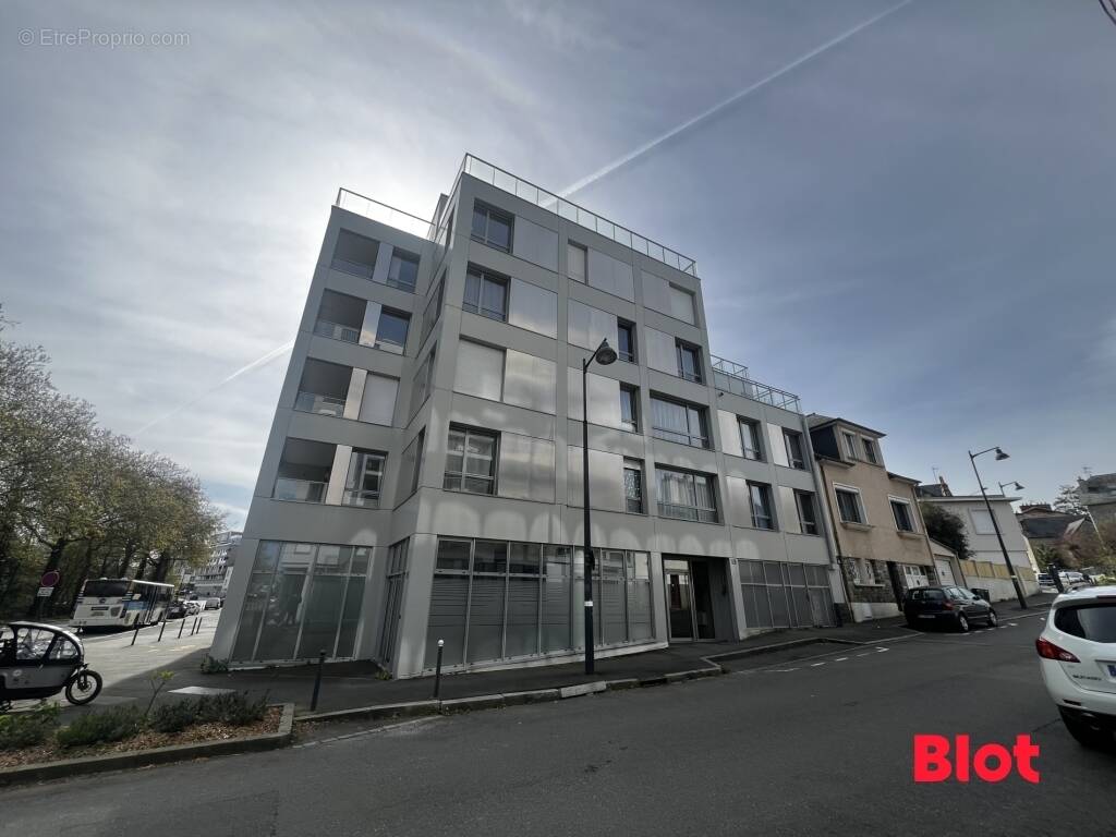 Appartement 80 m² à Rennes  - photo 2