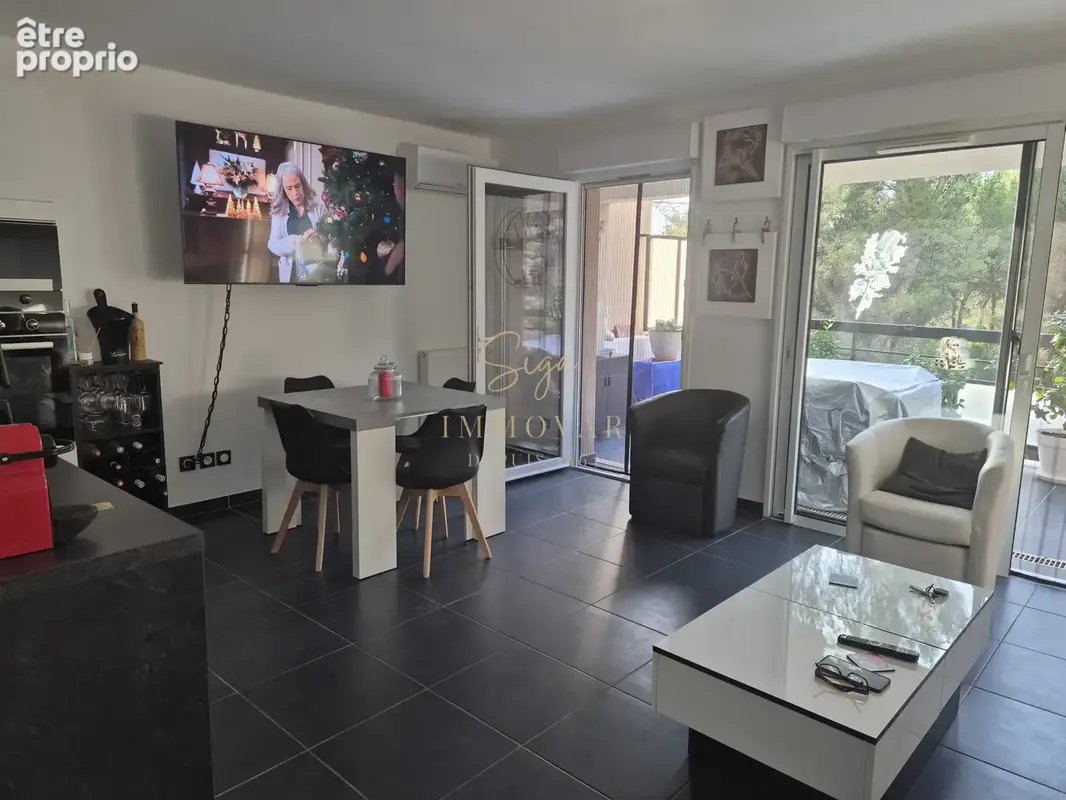 Appartement type 3 -61 m2 - terrasse de 20 m2 - 13830 roquefort la bedoule - photo 2