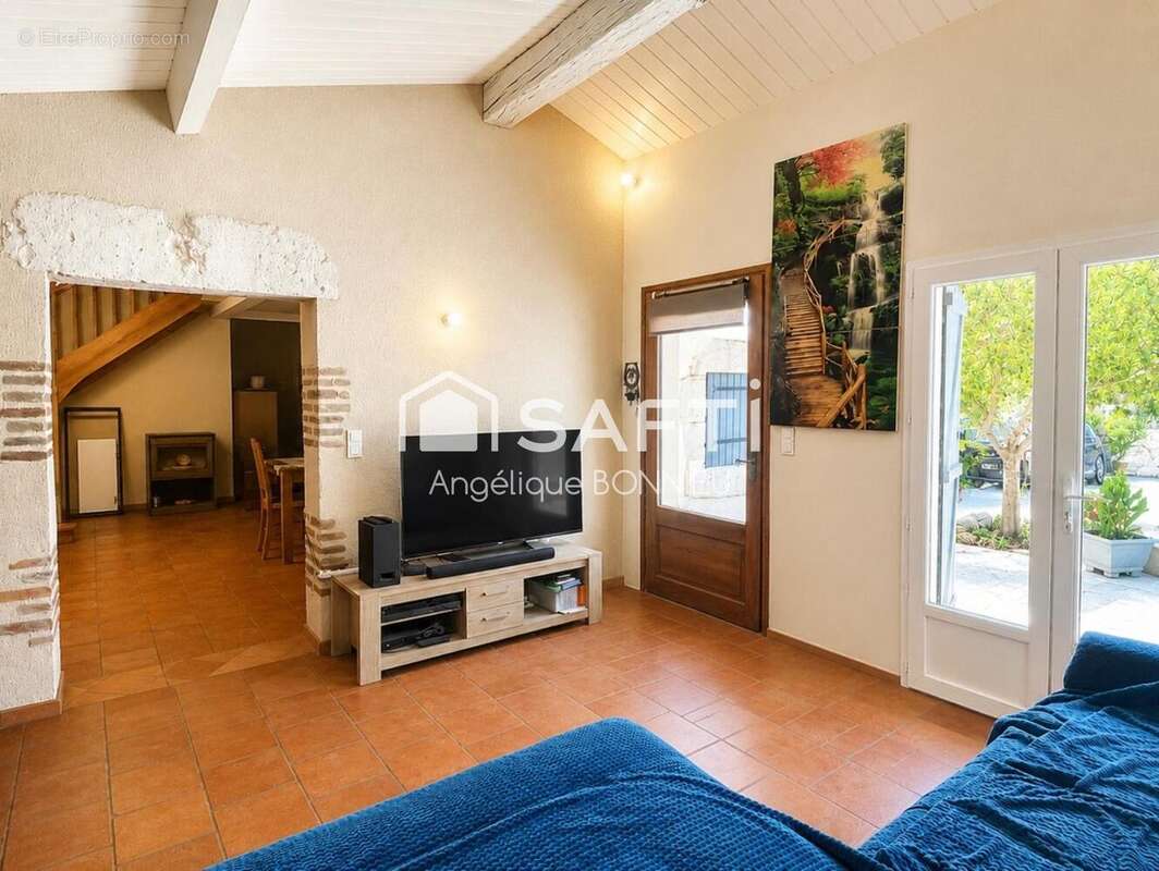 Maison 145 m² à Montesquieu  - photo 3