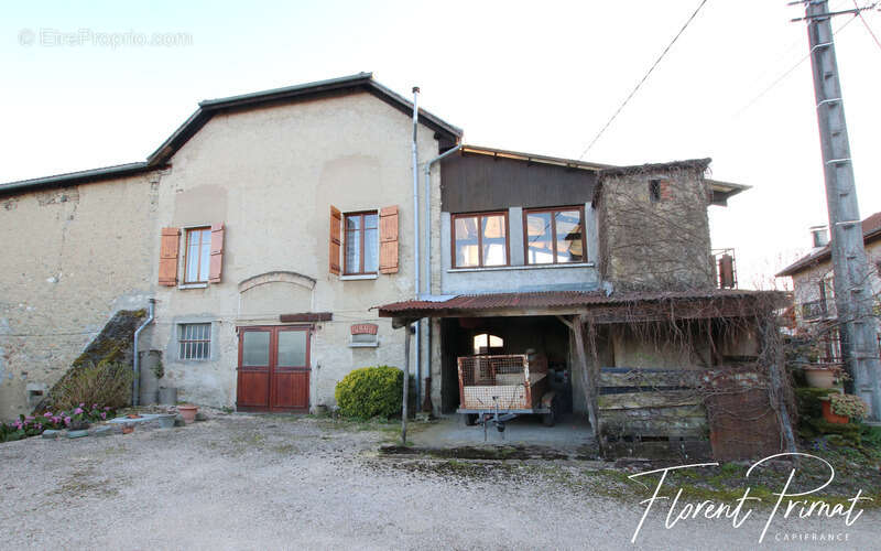 Maison à SEYSSEL