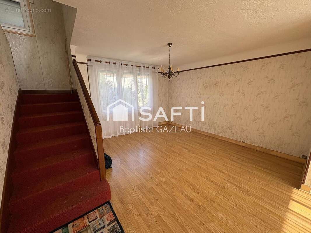 Photo 6 - Maison à VIERZON