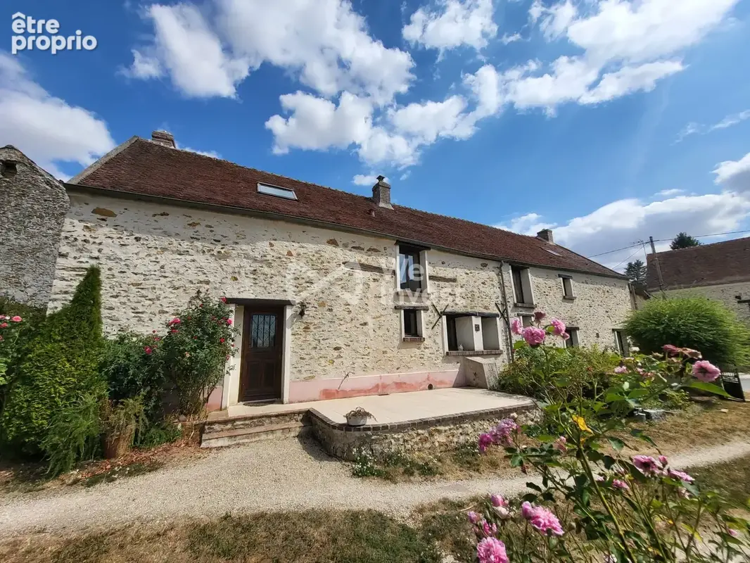 Maison 7 pièces 208 m² à vendre à Choisy-En-Brie (77320) - photo 3