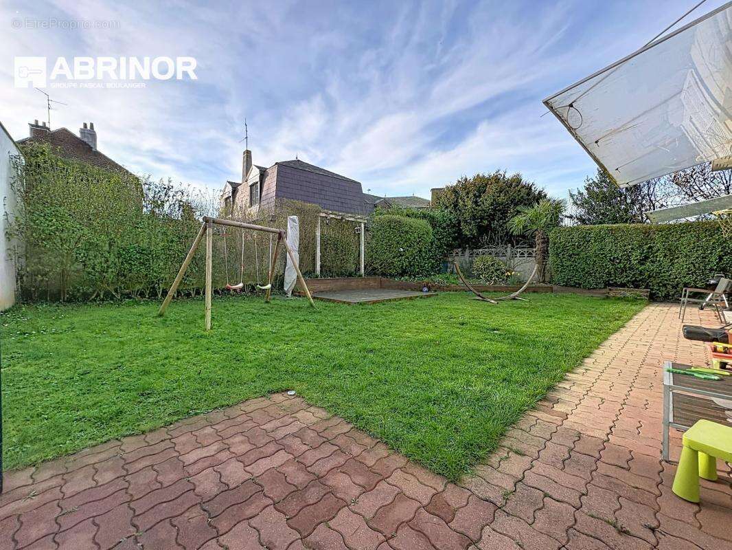Maison à FACHES-THUMESNIL
