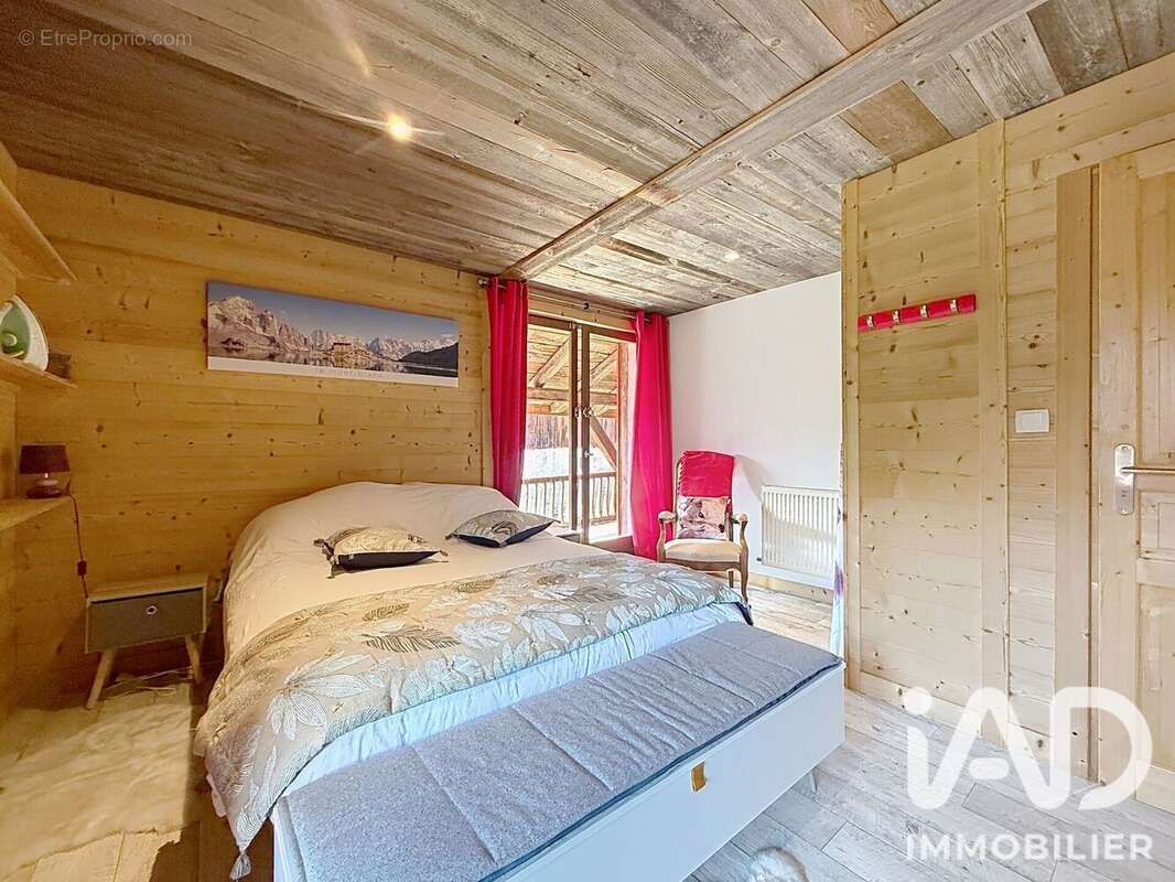 Maison 140 m² à Taninges  - photo 6