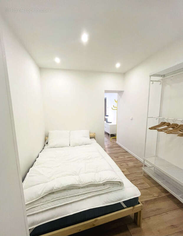 Appartement à PARIS-20E