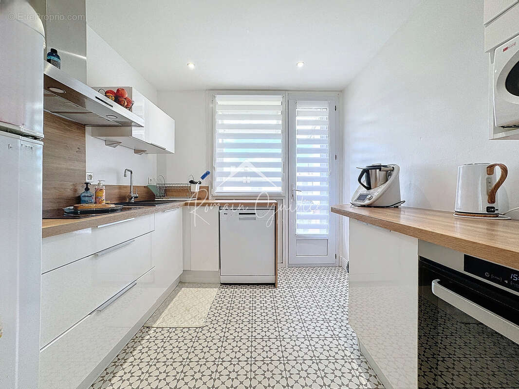 Appartement f4 81 m2 refait à neuf - photo 10