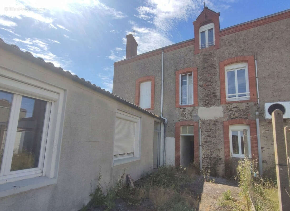 Maison à LA POMMERAYE