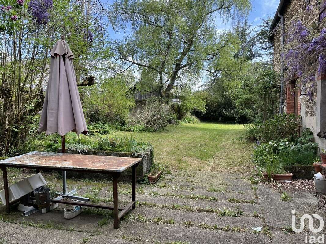 Photo 6 - Commerce à BOURG-LASTIC