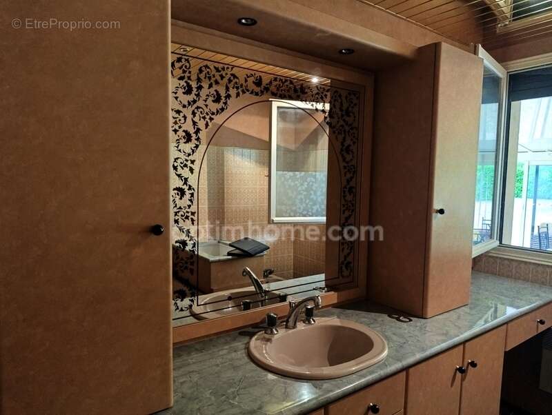 Maison à FONTENAY-LE-COMTE