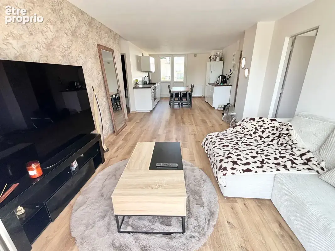 Appartement T3 au 1er étage - photo 3