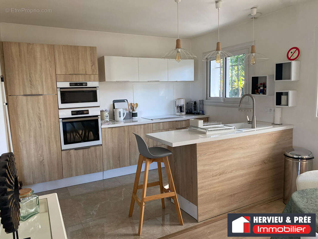 Maison à VER-SUR-MER