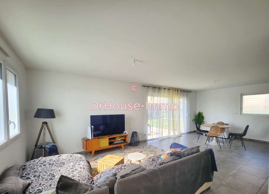 Maison à LA SUZE-SUR-SARTHE