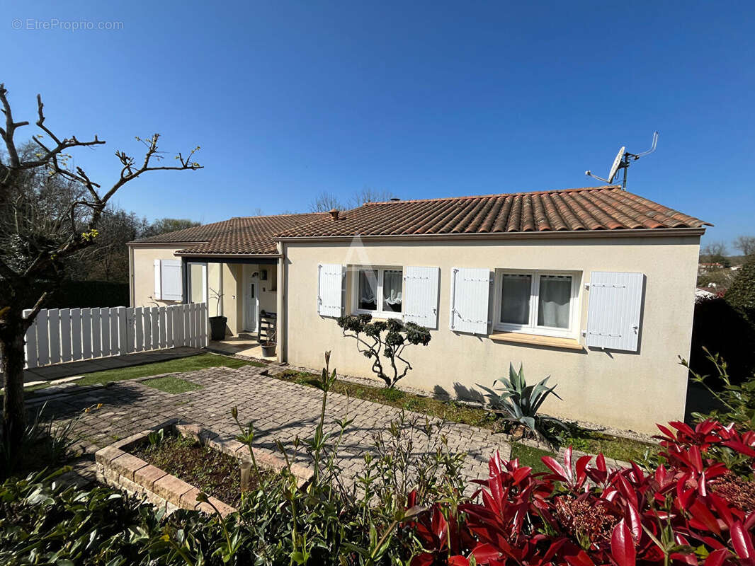 Maison à LE CHAMP-SAINT-PERE