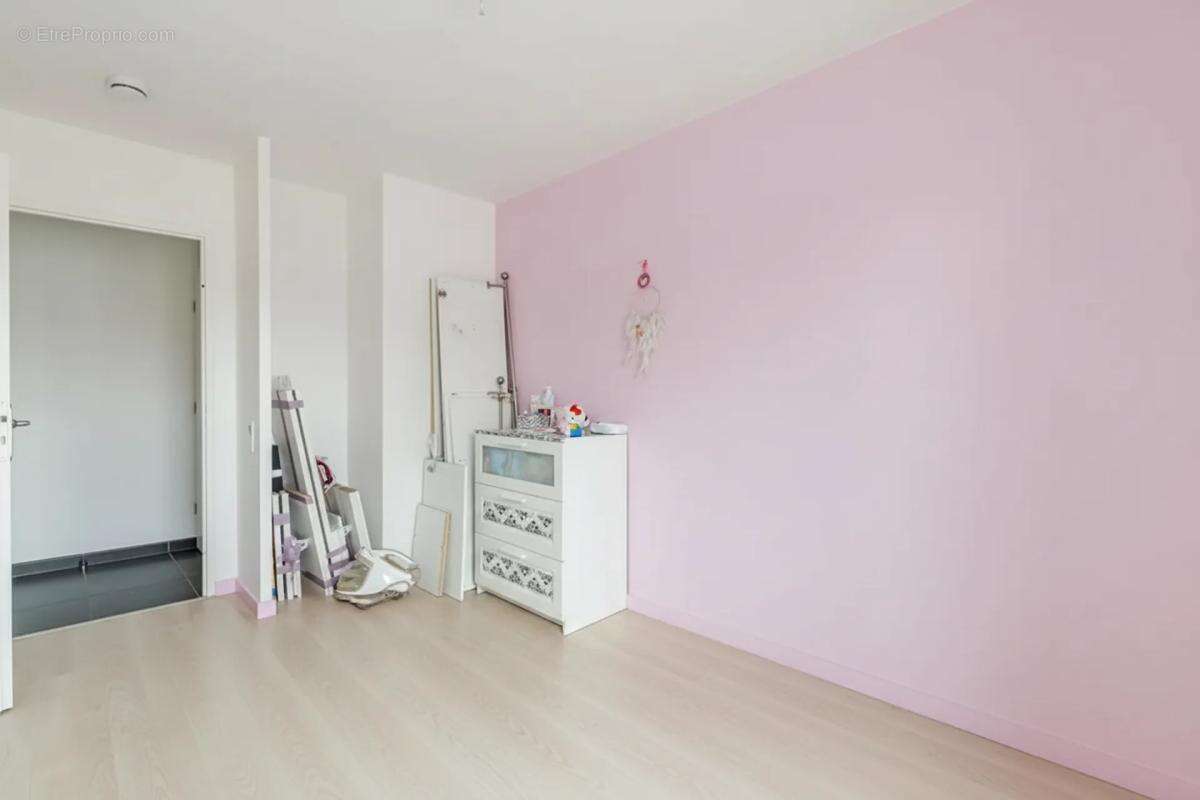 Appartement à CHENNEVIERES-SUR-MARNE