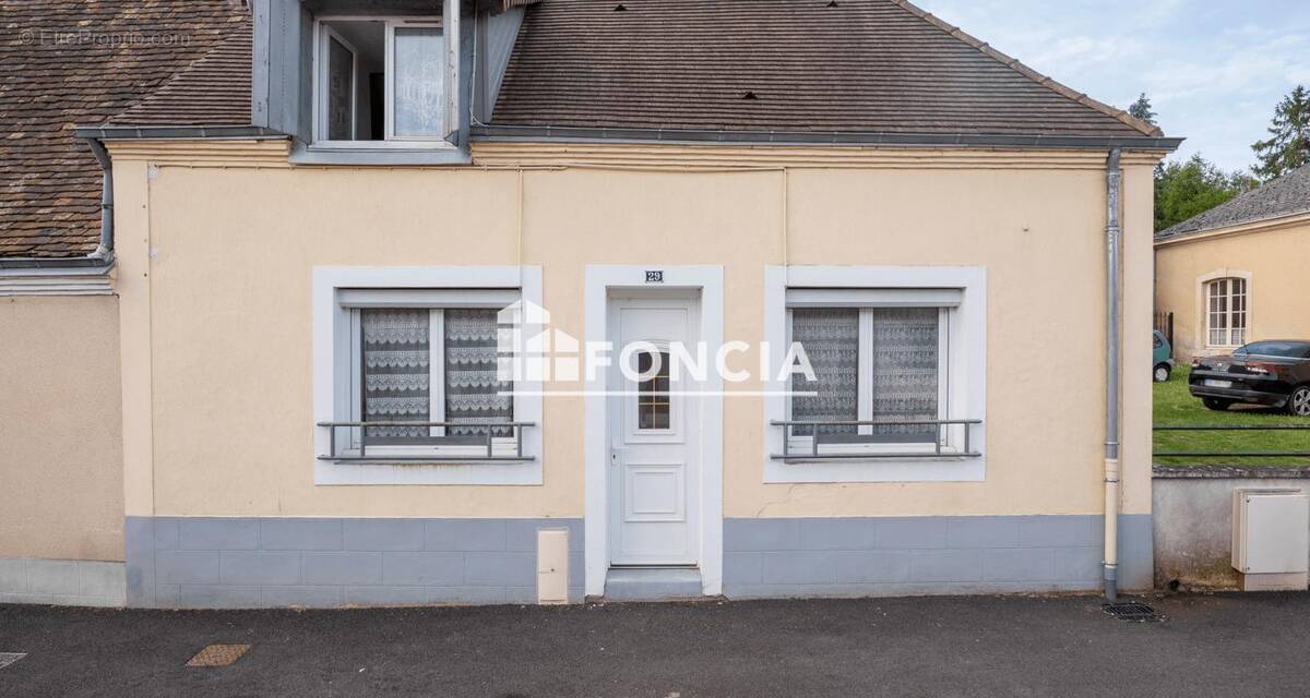 Maison à DOLLON