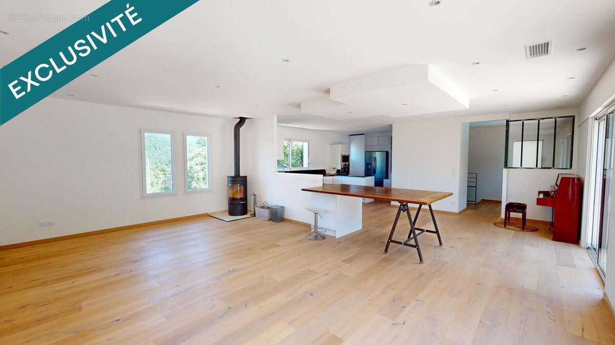 Photo 6 - Maison à LA ROQUEBRUSSANNE