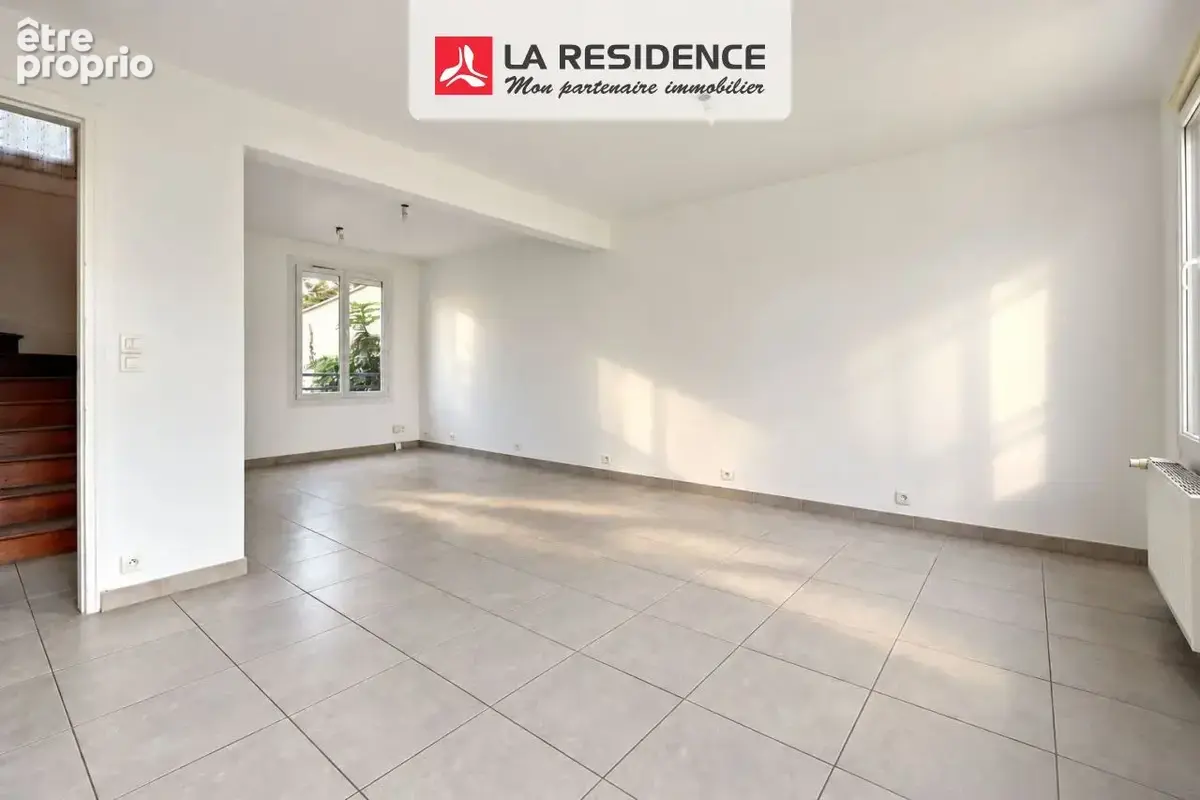 Maison 5 pièces 81 m² à vendre à Taverny (95150) - photo 2