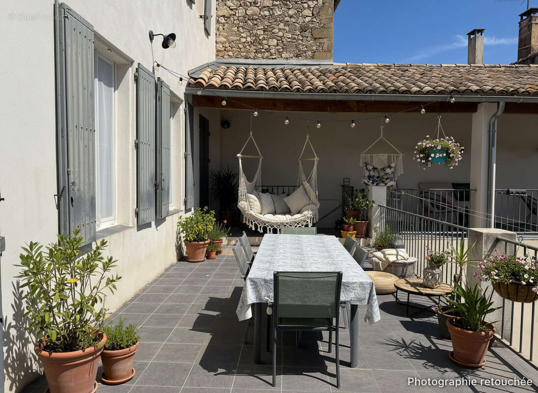 Appartement à SAINT-GENIES-DE-MALGOIRES