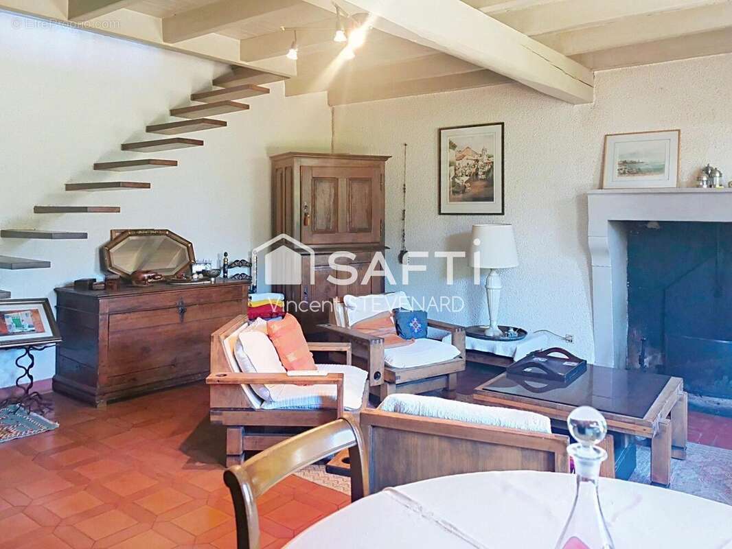 Maison 138 m² à Ligne  - photo 7