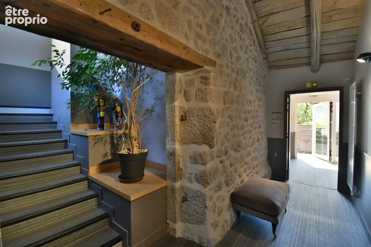 Murs et Fond Hôtel Restaurant Haute-Loire - photo 18