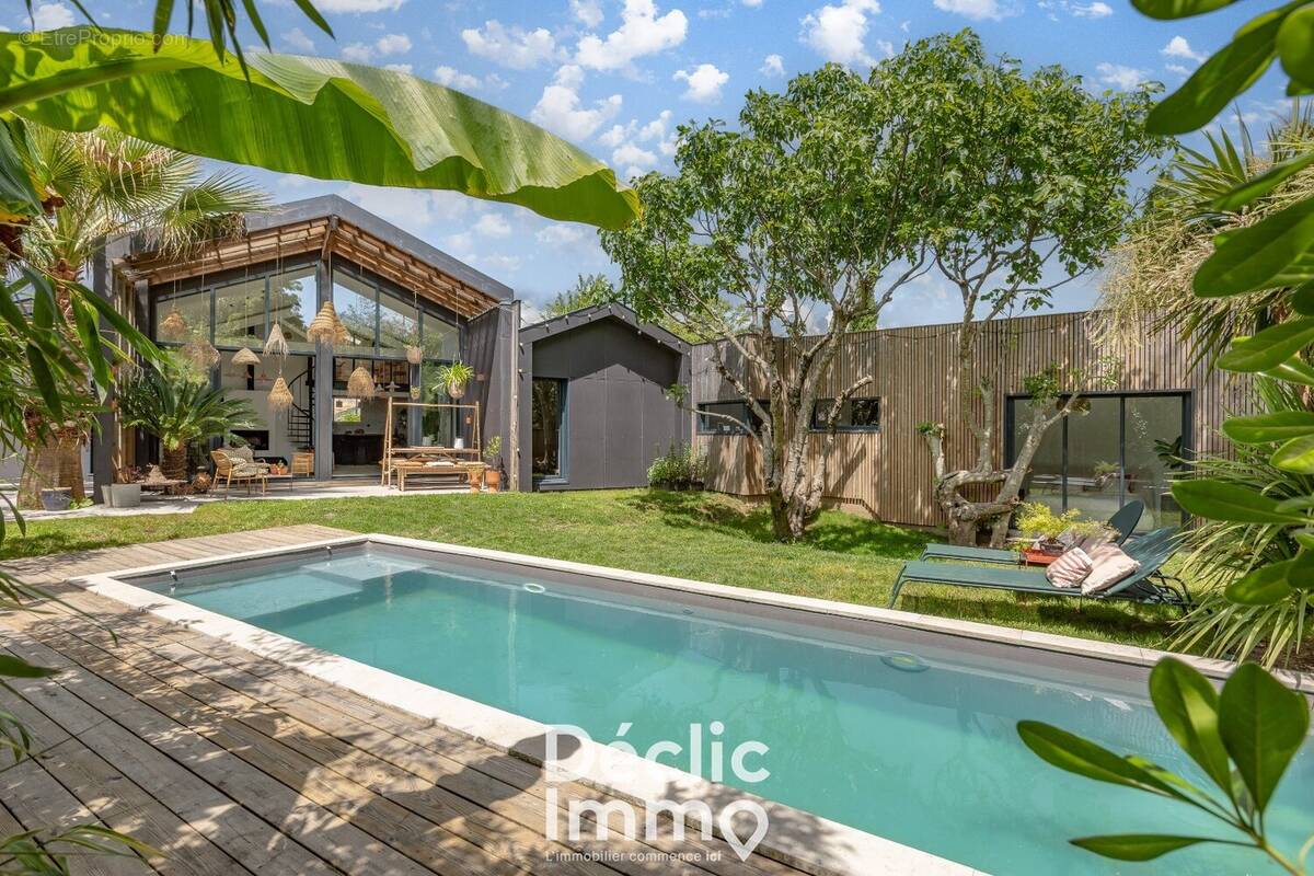 Maison à CARIGNAN-DE-BORDEAUX