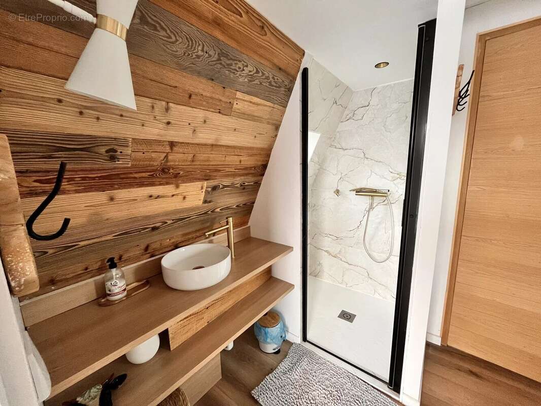 Maison à LES ANGLES