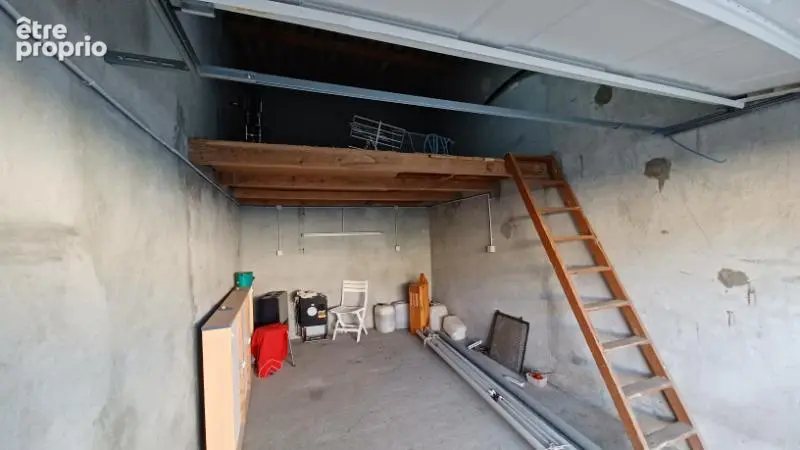 A vendre, garage avec électricité - photo 2