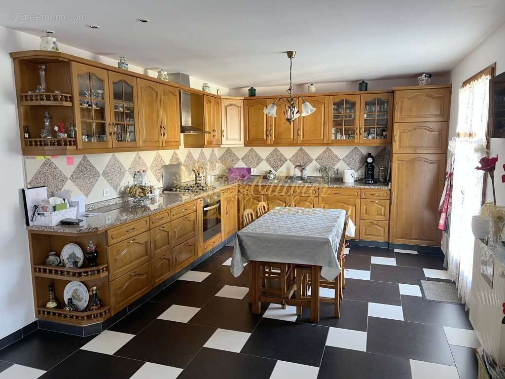 Maison à PONTAULT-COMBAULT