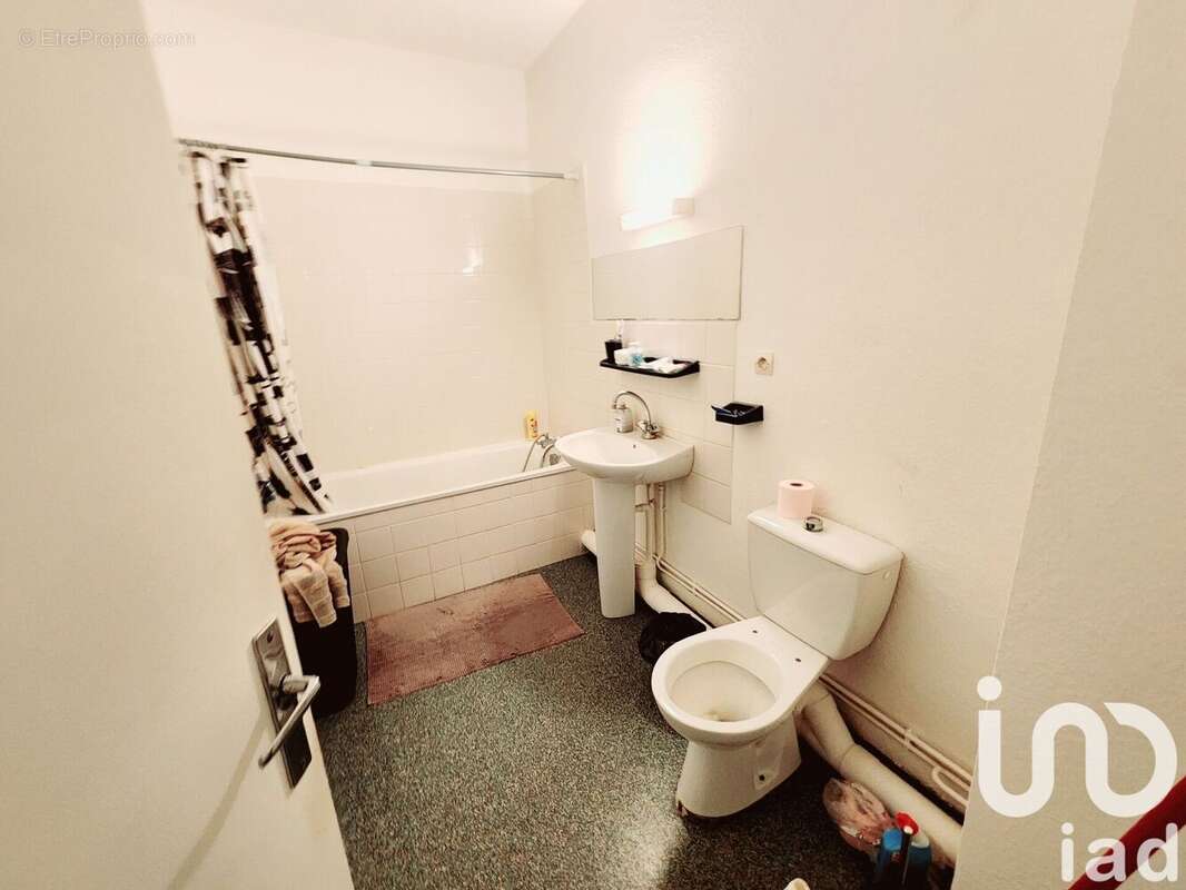 Photo 3 - Appartement à SAINT-ETIENNE