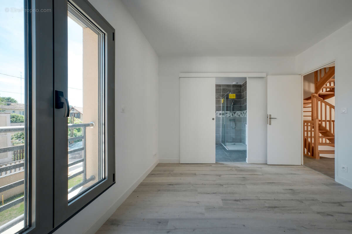 Maison à LIMOURS