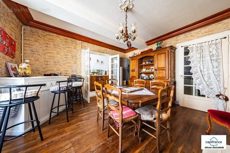 Maison à vendre 7 pièces ALISE SAINTE REINE (21) avec 5 chambres - photo 5