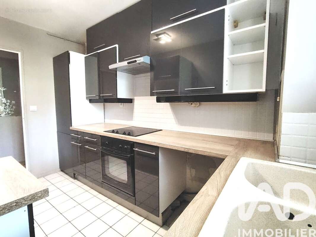 Photo 4 - Appartement à LES ULIS