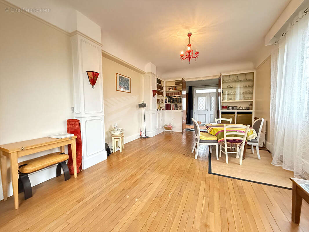 Maison à COSNE-COURS-SUR-LOIRE