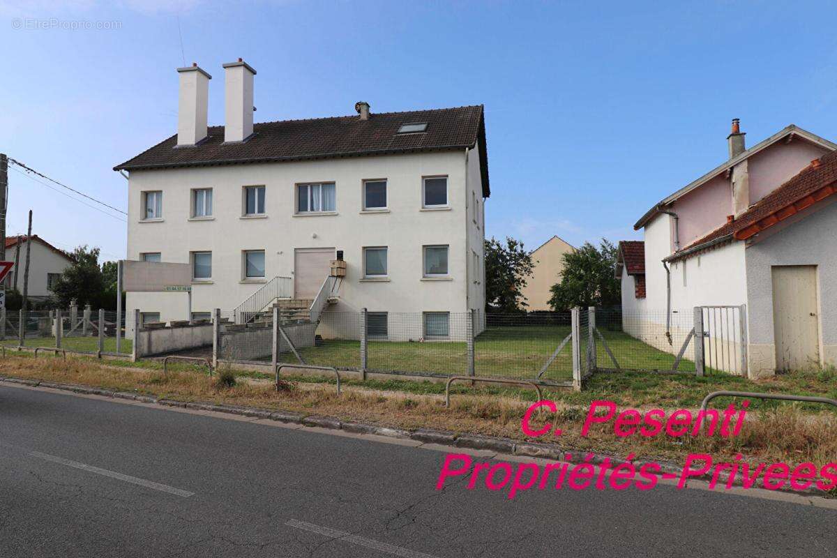 Appartement à LAGNY-SUR-MARNE