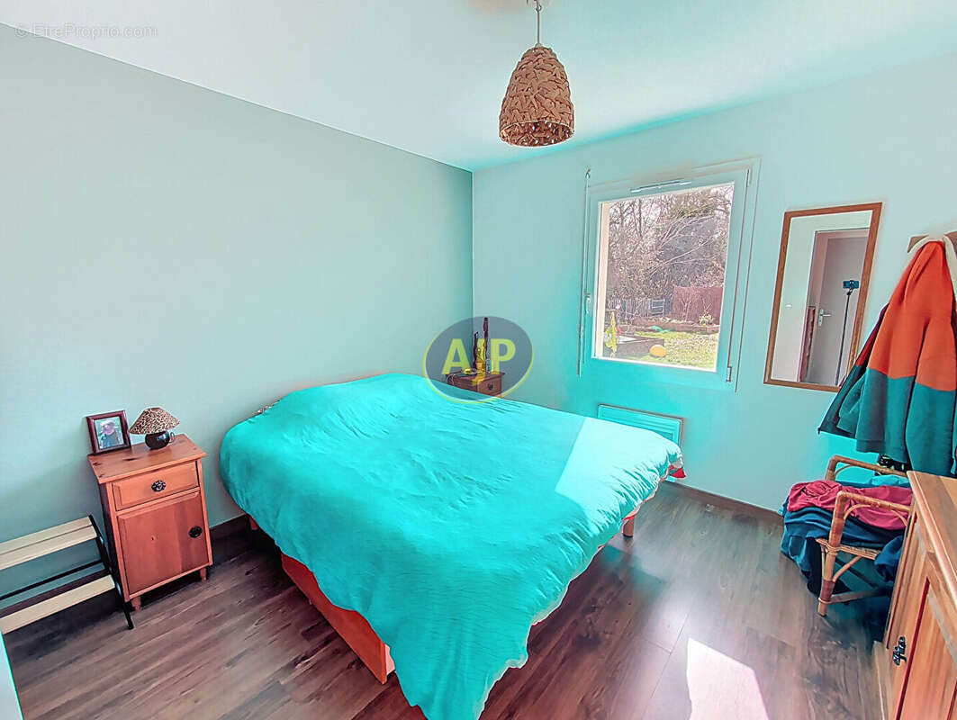 Maison à GRAYAN-ET-L'HOPITAL