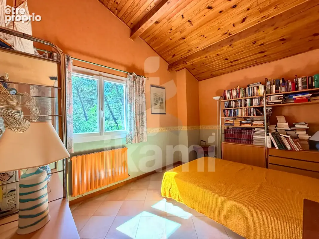 Villa T5 + Chalet 40 m2 - parcelle 5 000 m2 - Rognes - photo 10