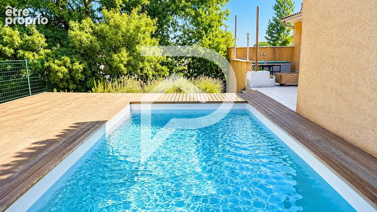 Maison familiale 158m2 avec piscine, sous-sol complet - photo 9