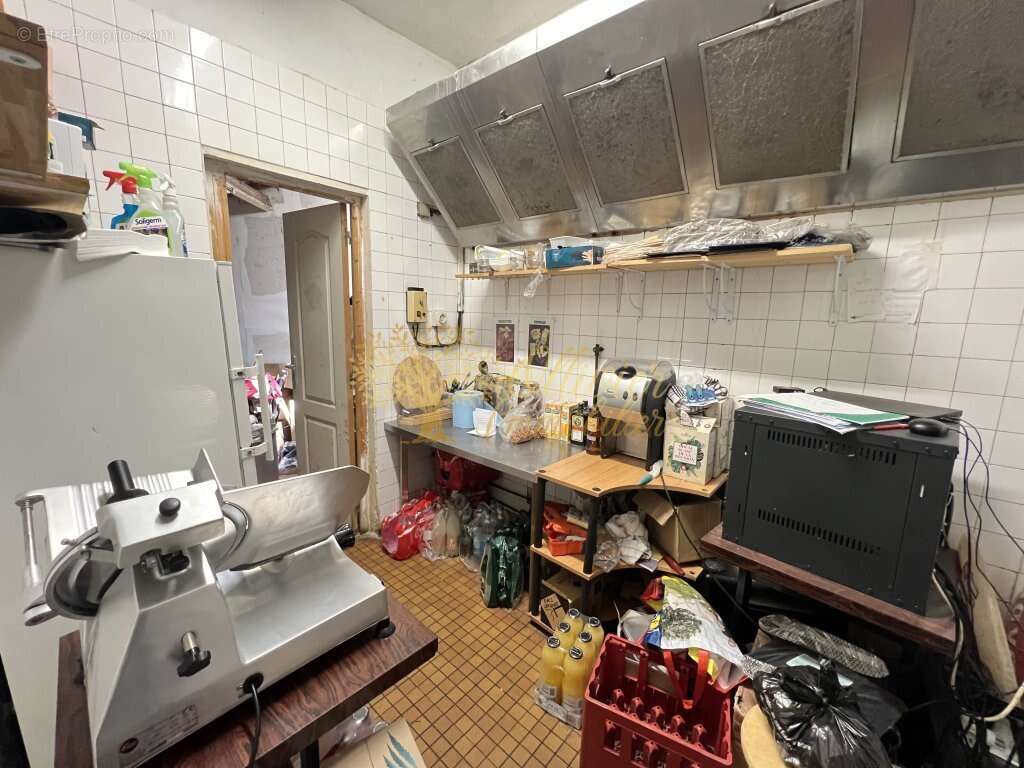 Commerce à SAINT-MAUR-DES-FOSSES