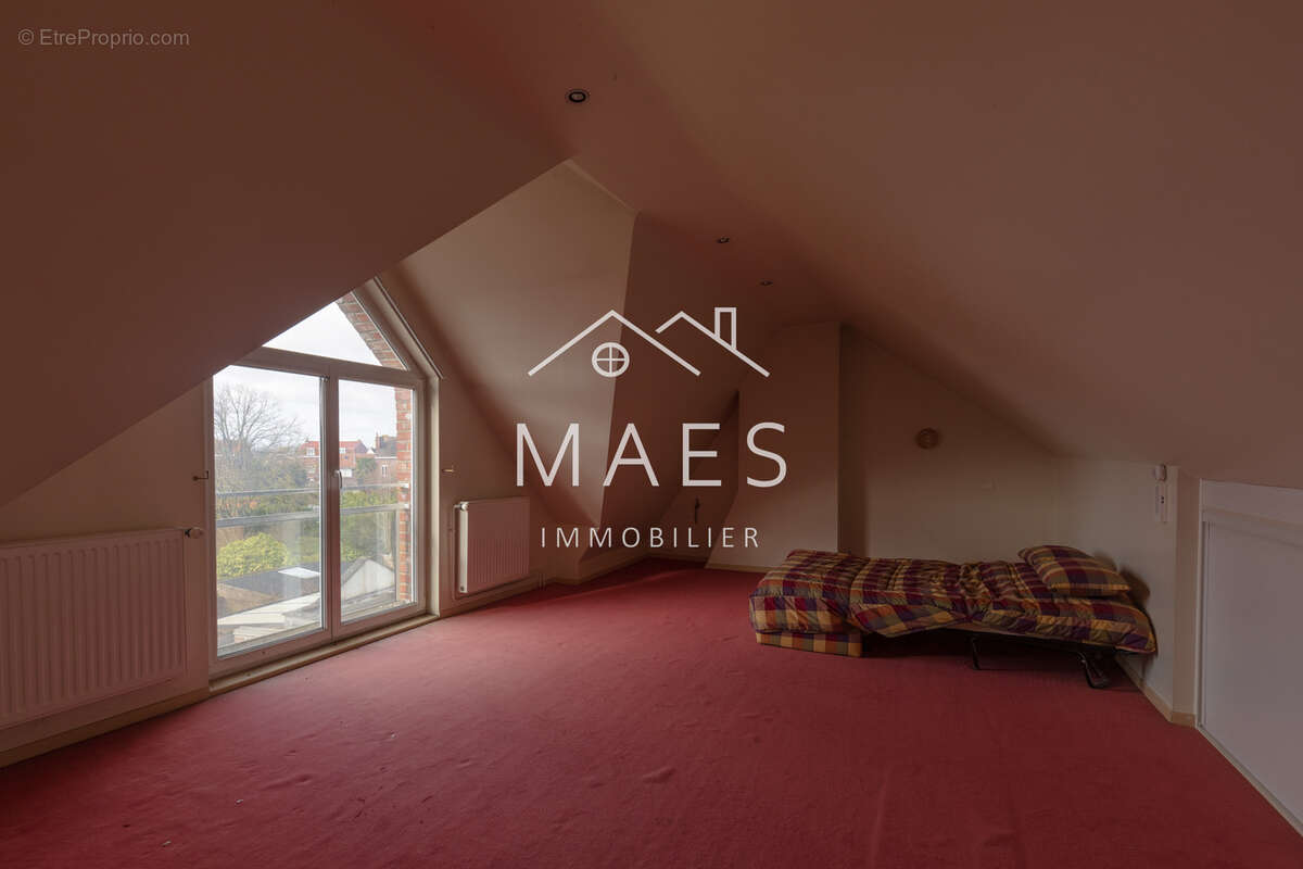 Maison à QUESNOY-SUR-DEULE