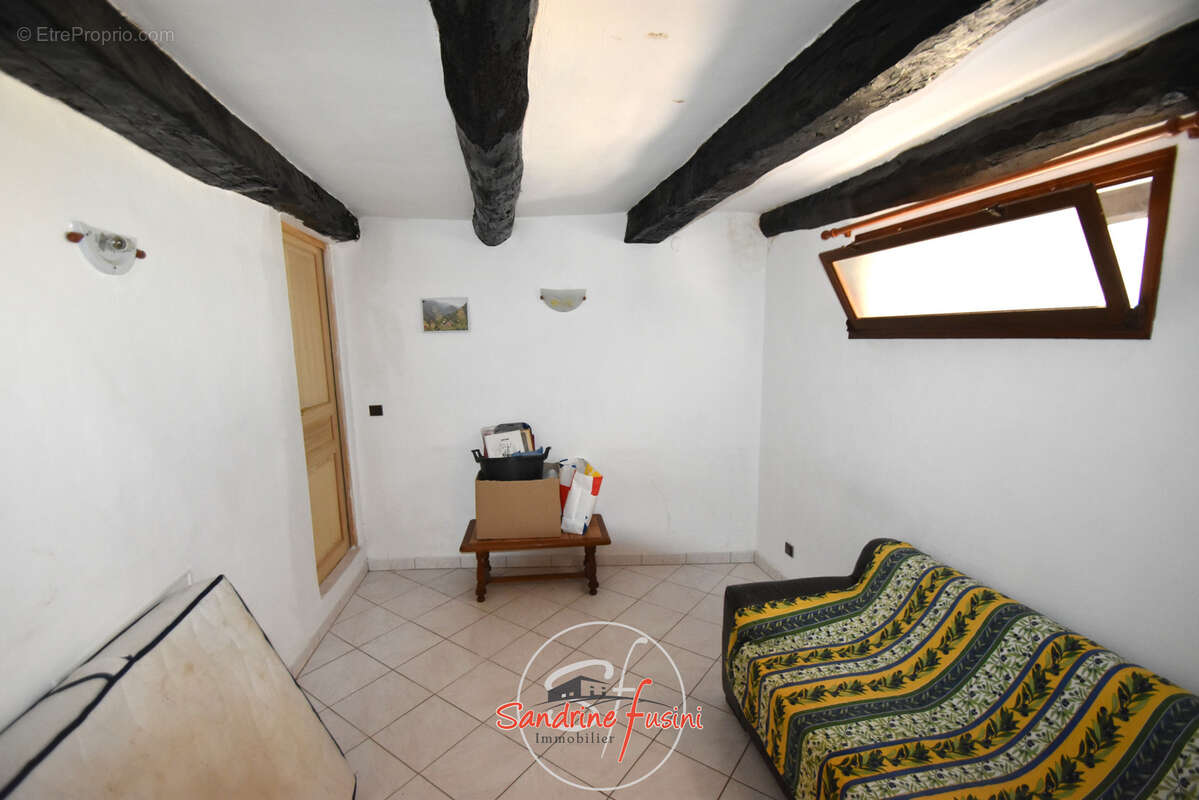 Appartement à LES FERRES