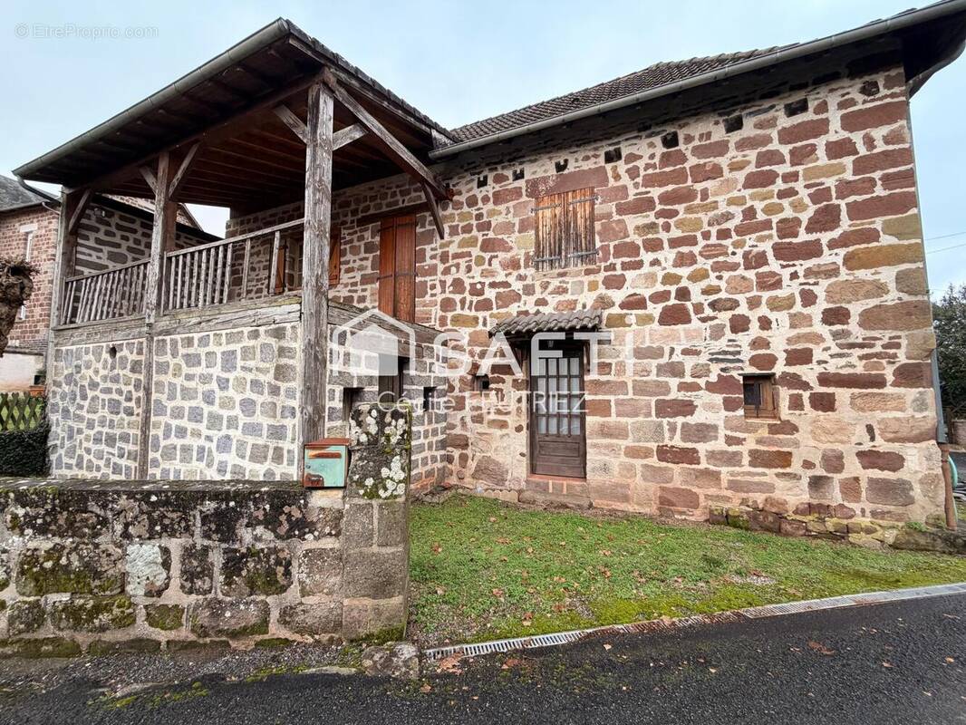 Photo 1 - Maison à ALLASSAC