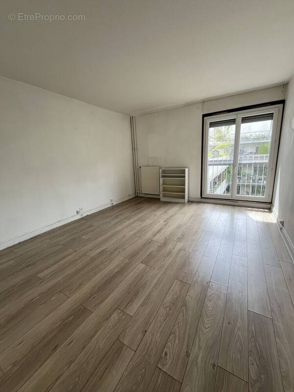 Photo 1 - Appartement à PARIS-19E
