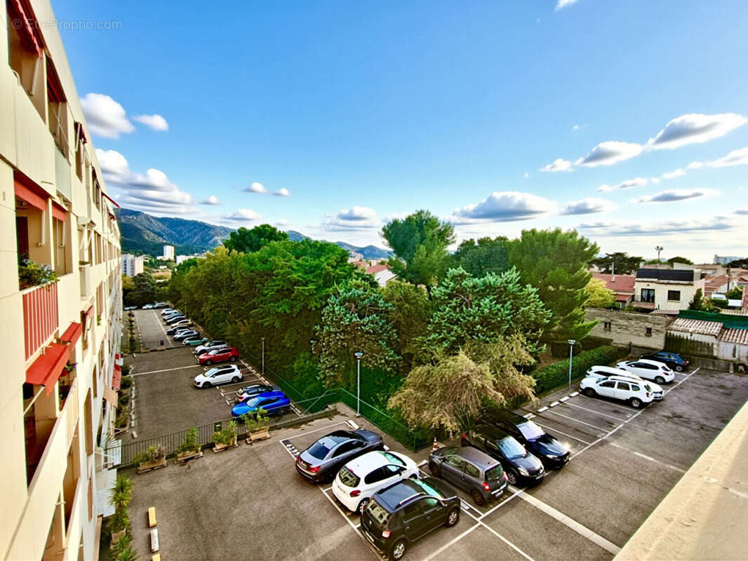 Appartement à MARSEILLE-11E