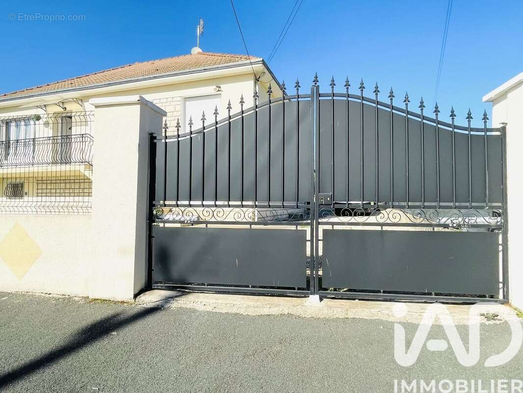 Photo 2 - Maison à LE BLANC
