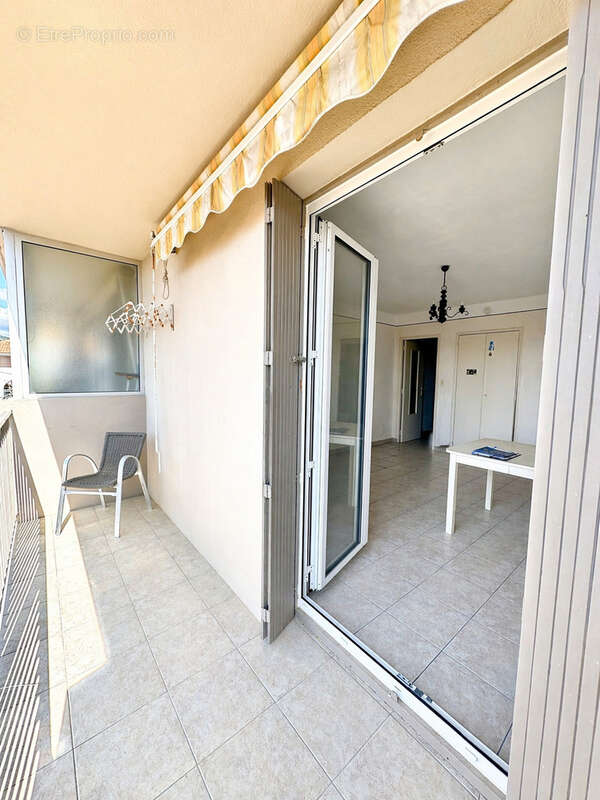 Appartement à SIX-FOURS-LES-PLAGES