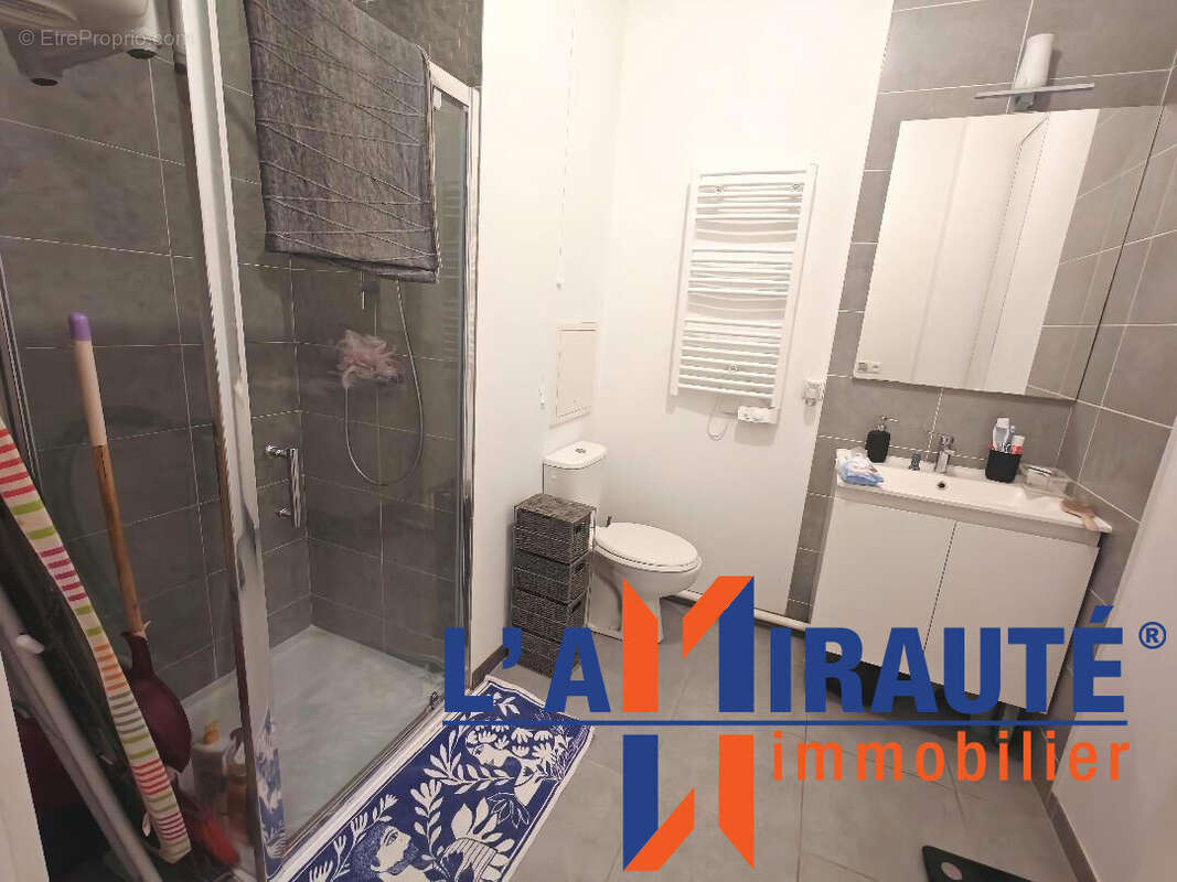 Appartement à SARTROUVILLE