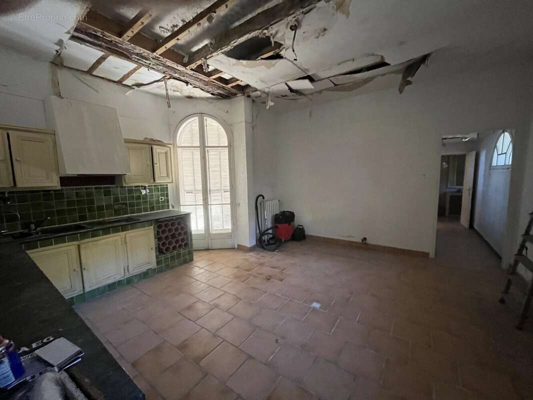 Maison à MONTAUROUX